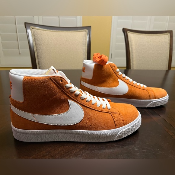 New Nike Blazer Mid SB Brick Orange White Sneaker Shoes Size US 9 - Picture 2 of 14